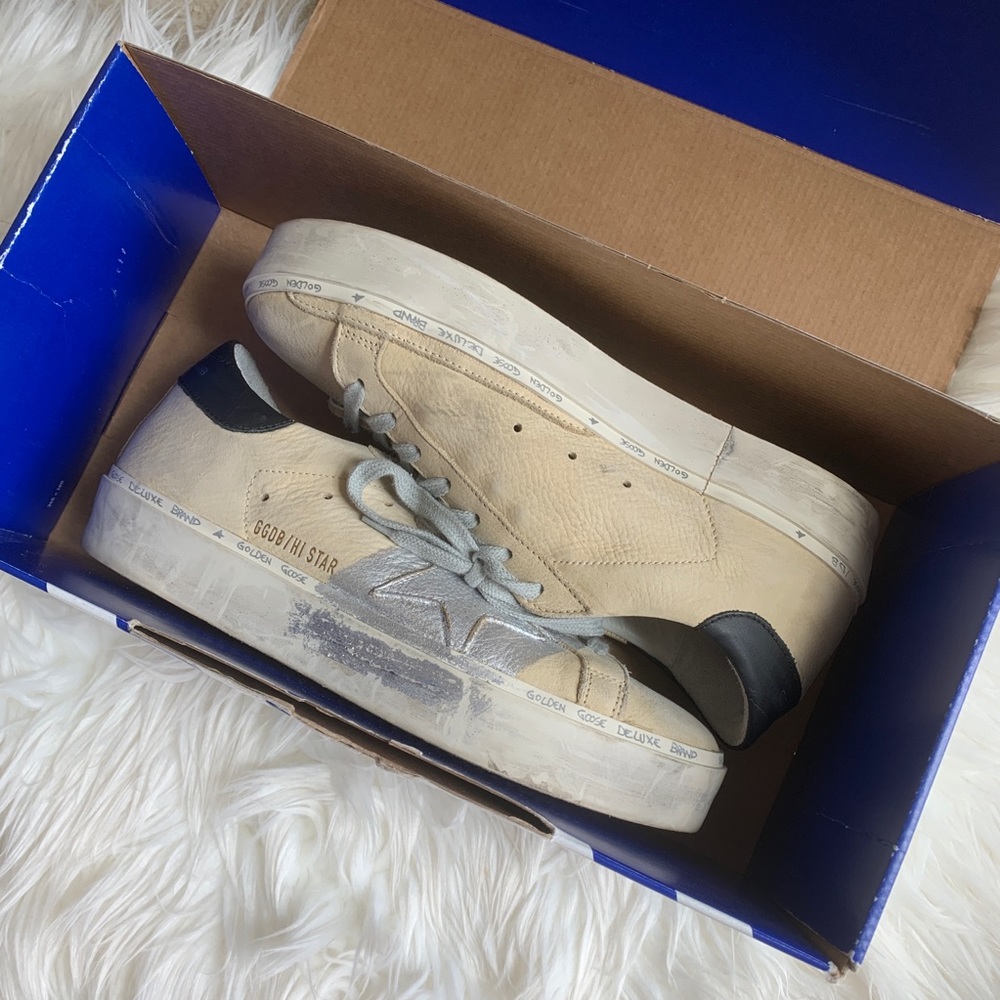 ✨ SALE ✨ GOLDEN GOOSE HI STARS